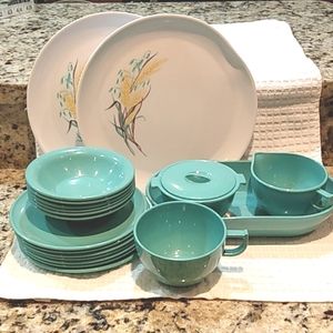 Trumpet Ware white and turquoise